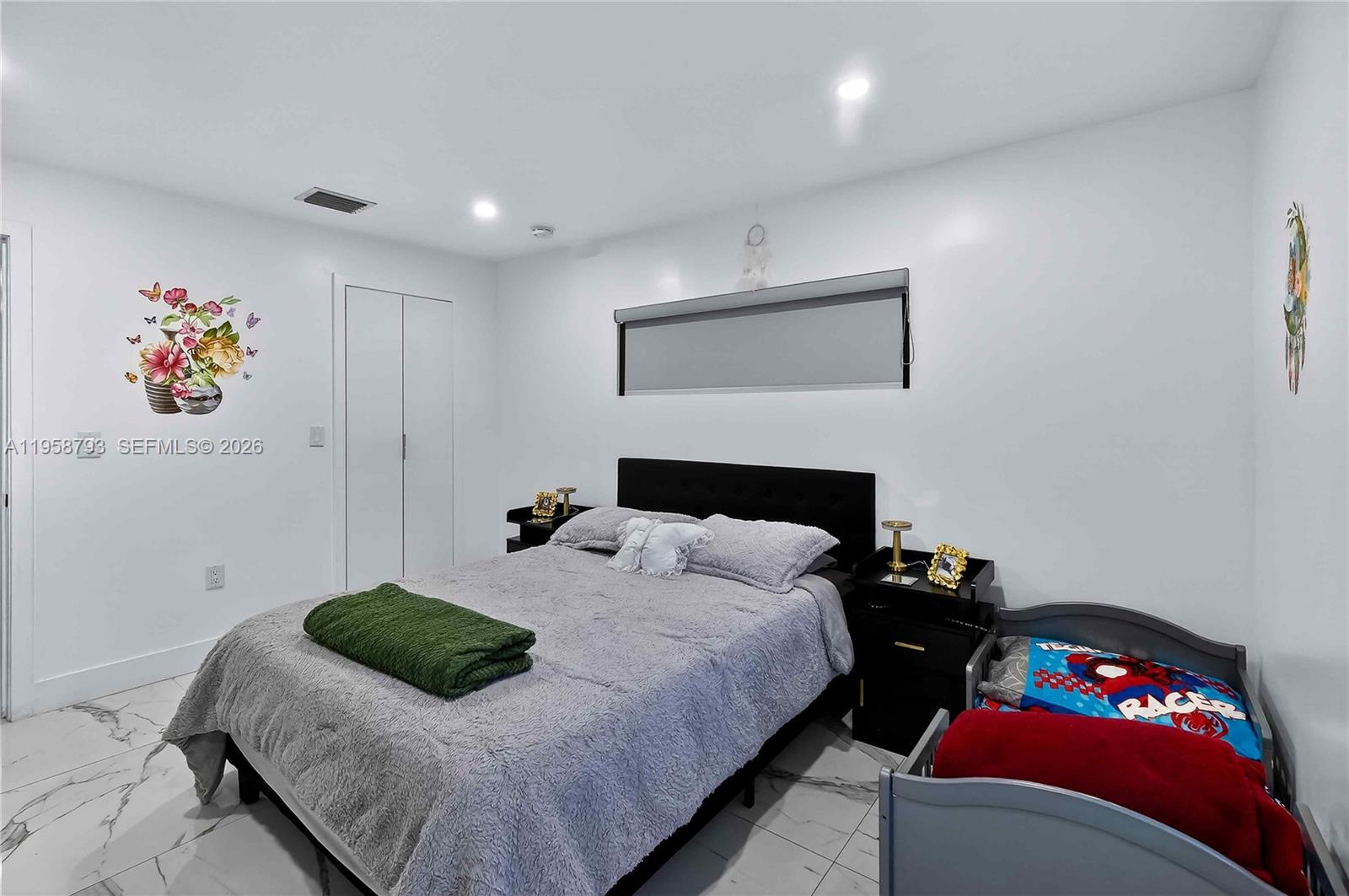 1594 West 73rd Street Hialeah, FL 33014 - Photo 22 of 35