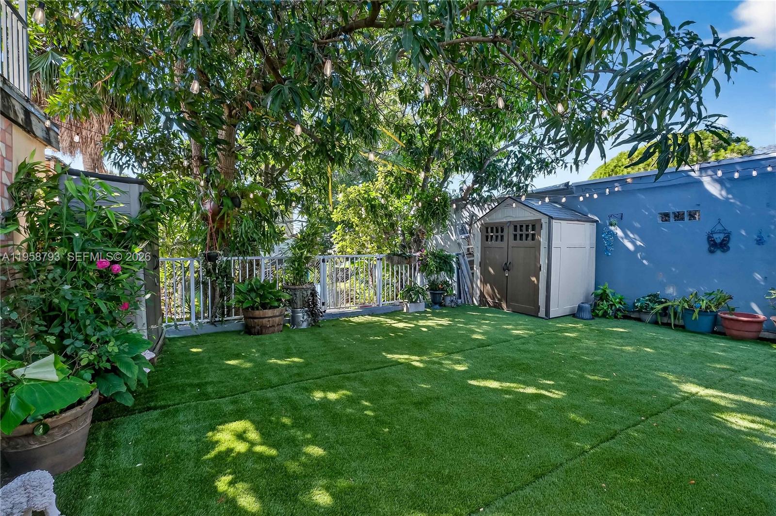 1594 West 73rd Street Hialeah, FL 33014 - Photo 31 of 35