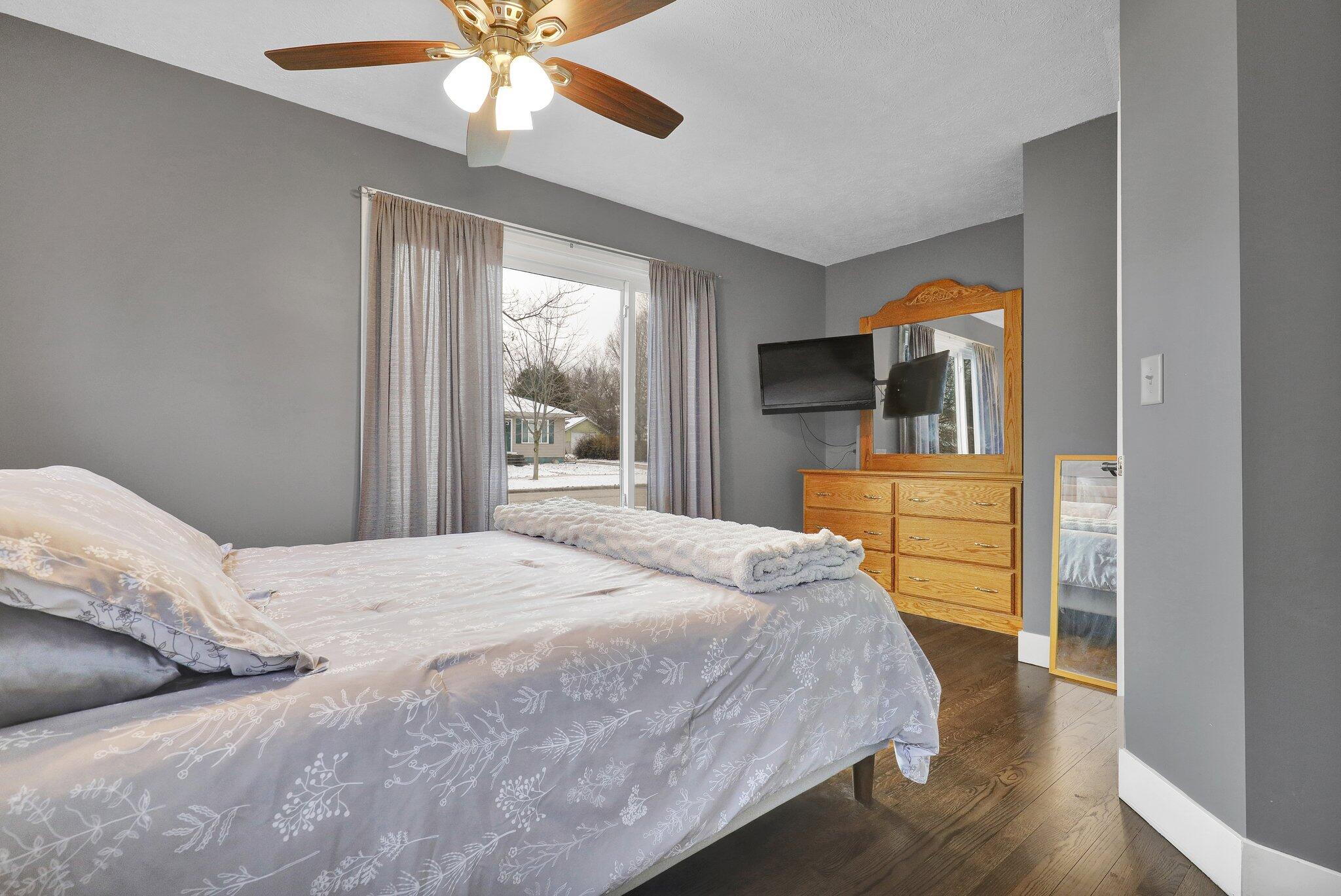 726 Riverside Drive Portland, MI 48875 - Photo 14 of 51 23-web-or-mls-Open Ended Media-24 (2)