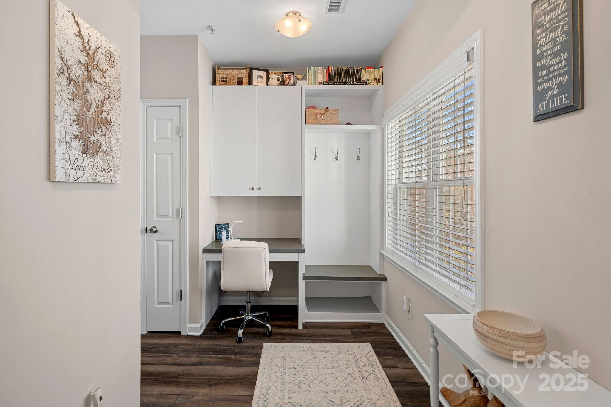 8938 Rosalyn Glen Road Cornelius, NC 28031 - Photo 2 of 29