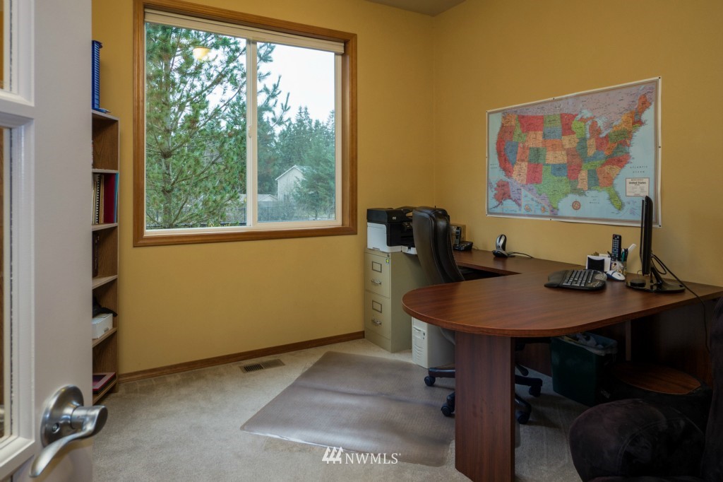 18924 35th Drive Southeast Bothell, WA 98012 - Photo 11 of 22 Gallery Image 11