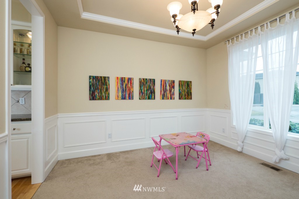 18924 35th Drive Southeast Bothell, WA 98012 - Photo 15 of 22 Gallery Image 15
