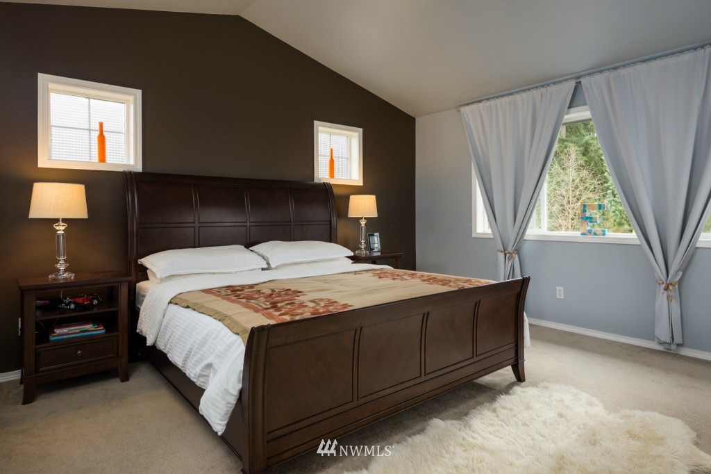 18924 35th Drive Southeast Bothell, WA 98012 - Photo 17 of 22 Gallery Image 17