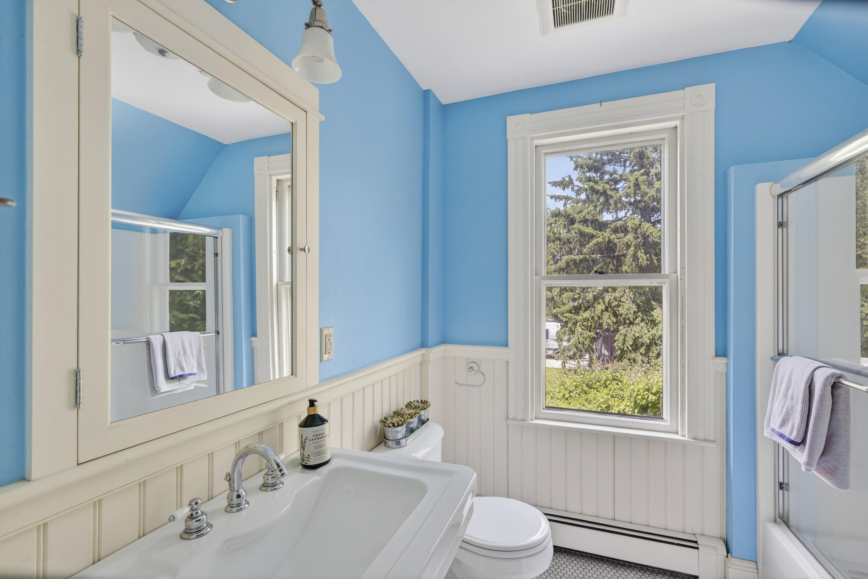17 Union Street Camden, ME 04843 - Photo 33 of 40 30-17UnionSt-Camden-KS