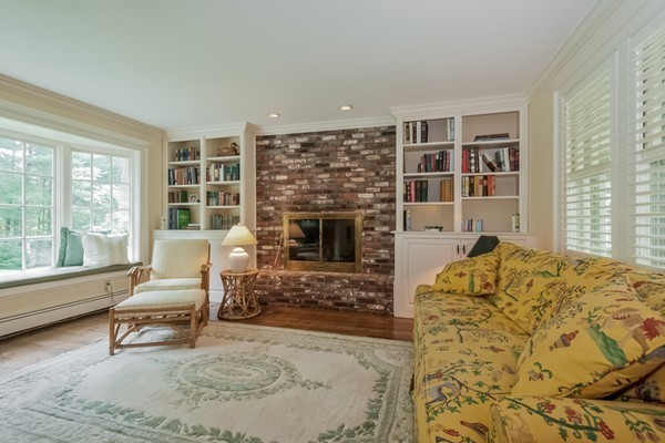 43 Old County Road Hingham, MA 02043 - Photo 7 of 30 Gallery Image 7