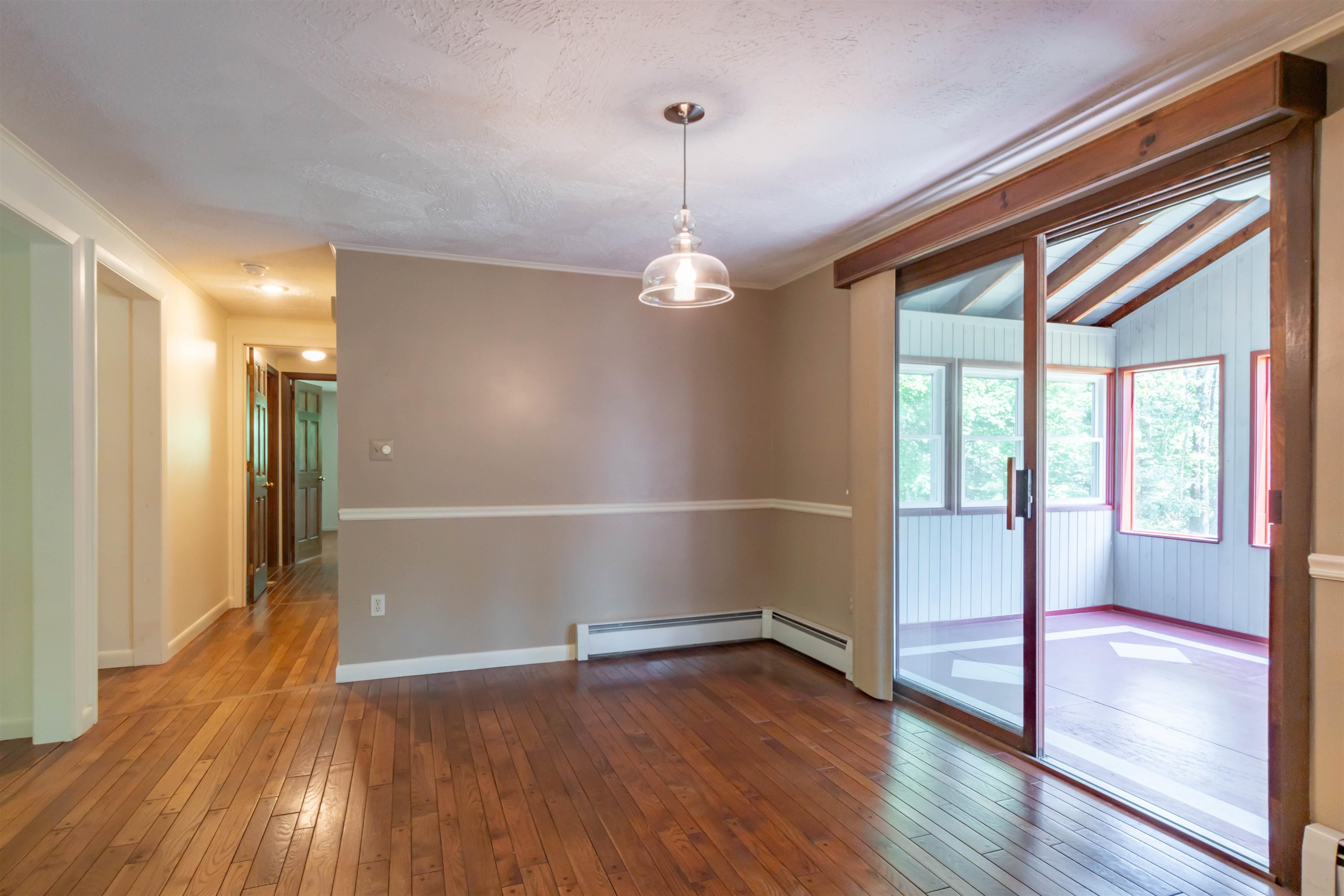 236 Worcester Road Hollis, NH 03049 - Photo 5 of 33