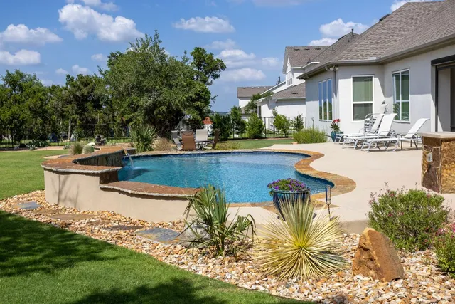 $1,899,999 | 10912 Seawall Drive, Austin, TX 78737