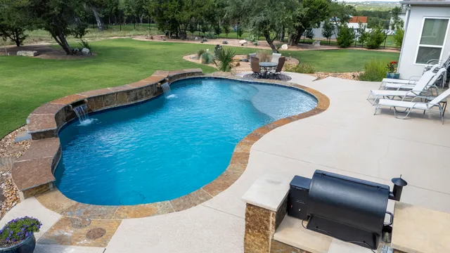 $1,899,999 | 10912 Seawall Drive, Austin, TX 78737