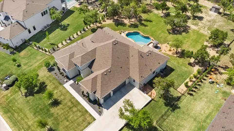 $1,899,999 | 10912 Seawall Drive, Austin, TX 78737