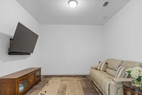 $1,899,999 | 10912 Seawall Drive, Austin, TX 78737