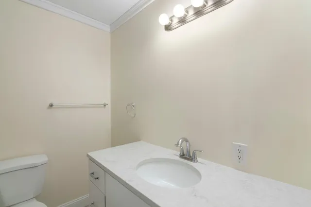 $400,000 | 85 Stockwell Drive, Brattleboro, VT 05301