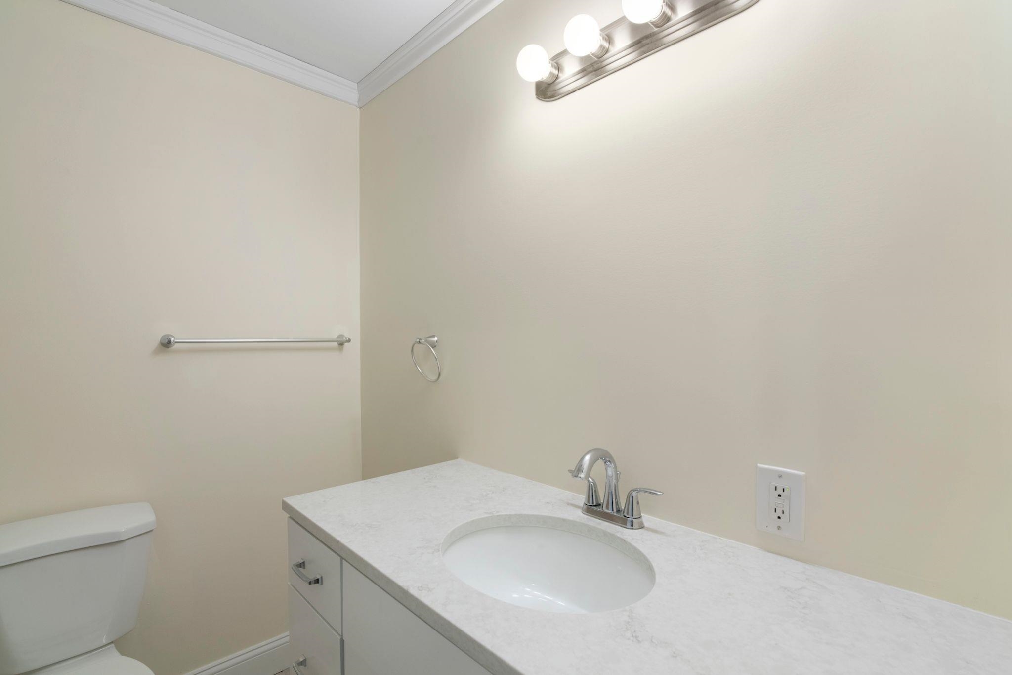 85 Stockwell Drive Brattleboro, VT 05301 - Photo 21 of 25