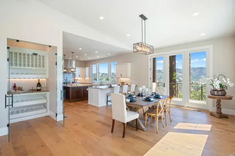 $2,895,000 | 3936 Skyfarm Drive, Santa Rosa, CA 95403