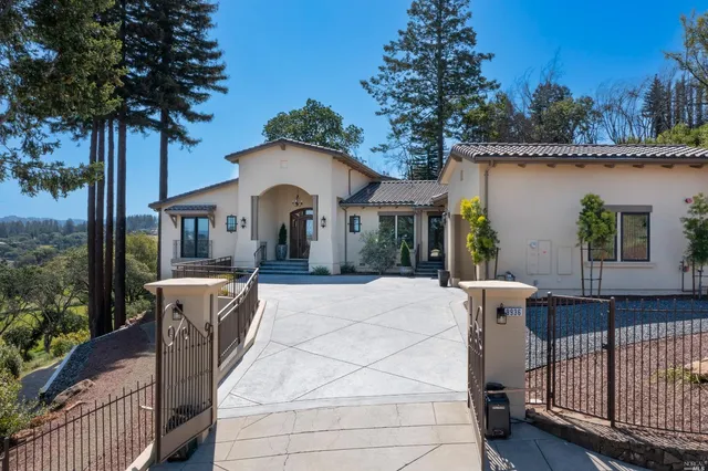 $2,975,000 | 3936 Skyfarm Drive, Santa Rosa, CA 95403