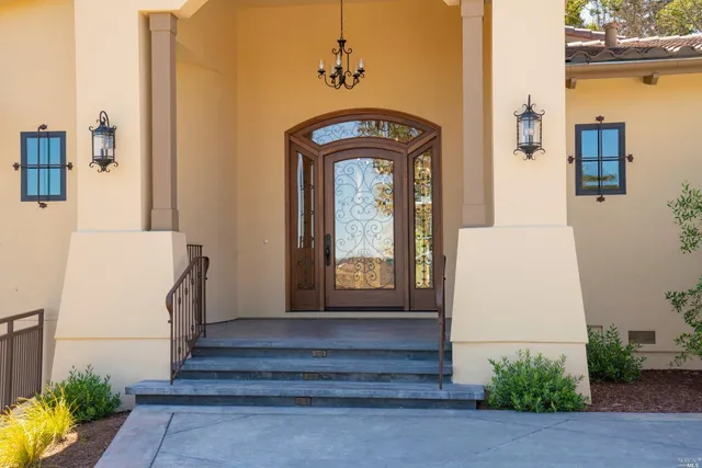 $2,975,000 | 3936 Skyfarm Drive, Santa Rosa, CA 95403