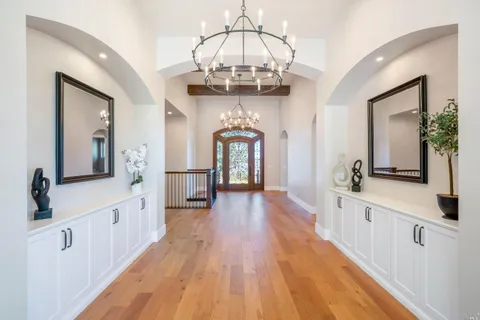 $2,895,000 | 3936 Skyfarm Drive, Santa Rosa, CA 95403