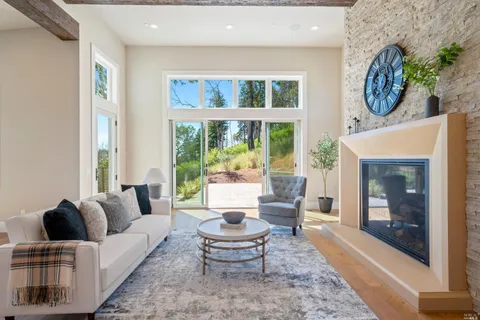 $2,895,000 | 3936 Skyfarm Drive, Santa Rosa, CA 95403