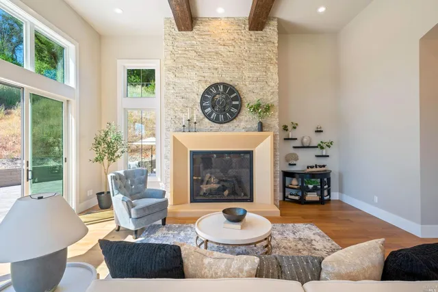 $2,975,000 | 3936 Skyfarm Drive, Santa Rosa, CA 95403