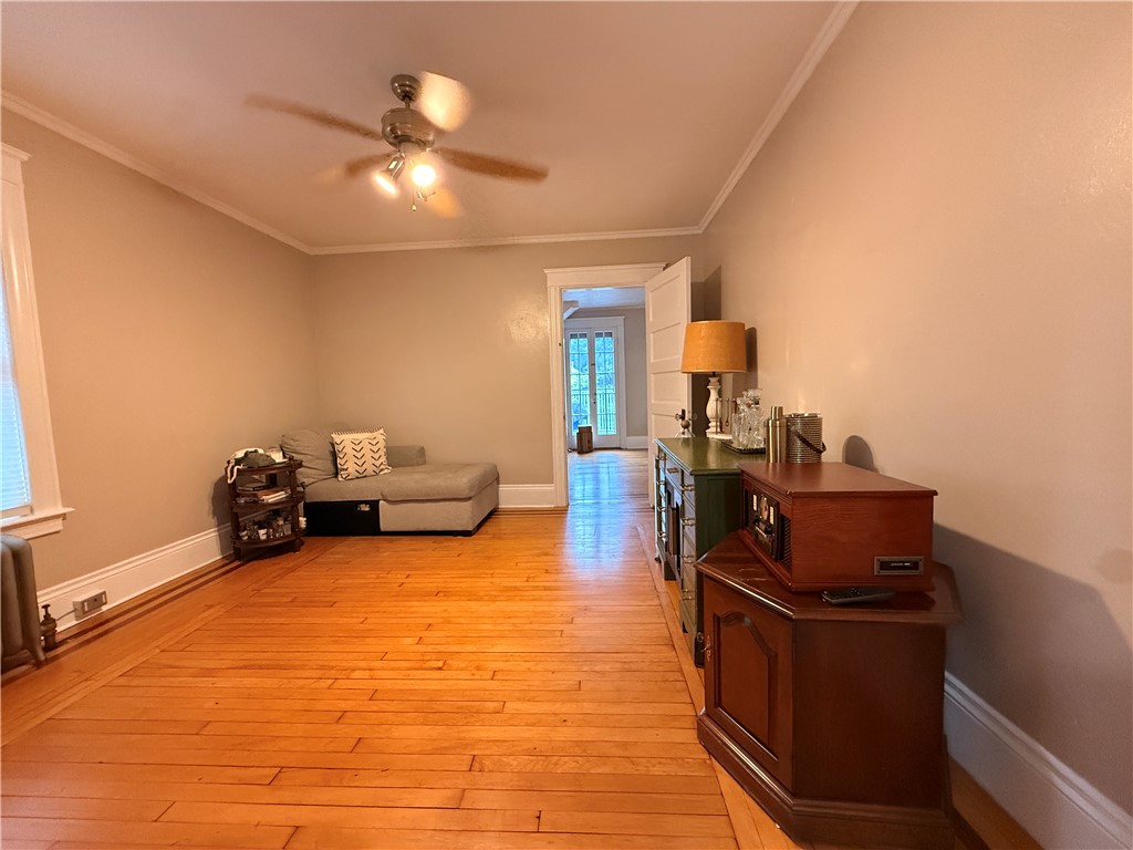 215 Rochambeau Avenue Providence, RI 02906 - Photo 22 of 42