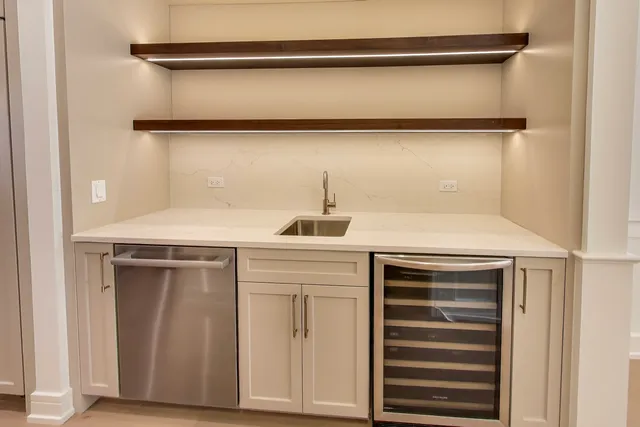 $1,949,000 | 2036 West Erie Street, Chicago, IL 60612