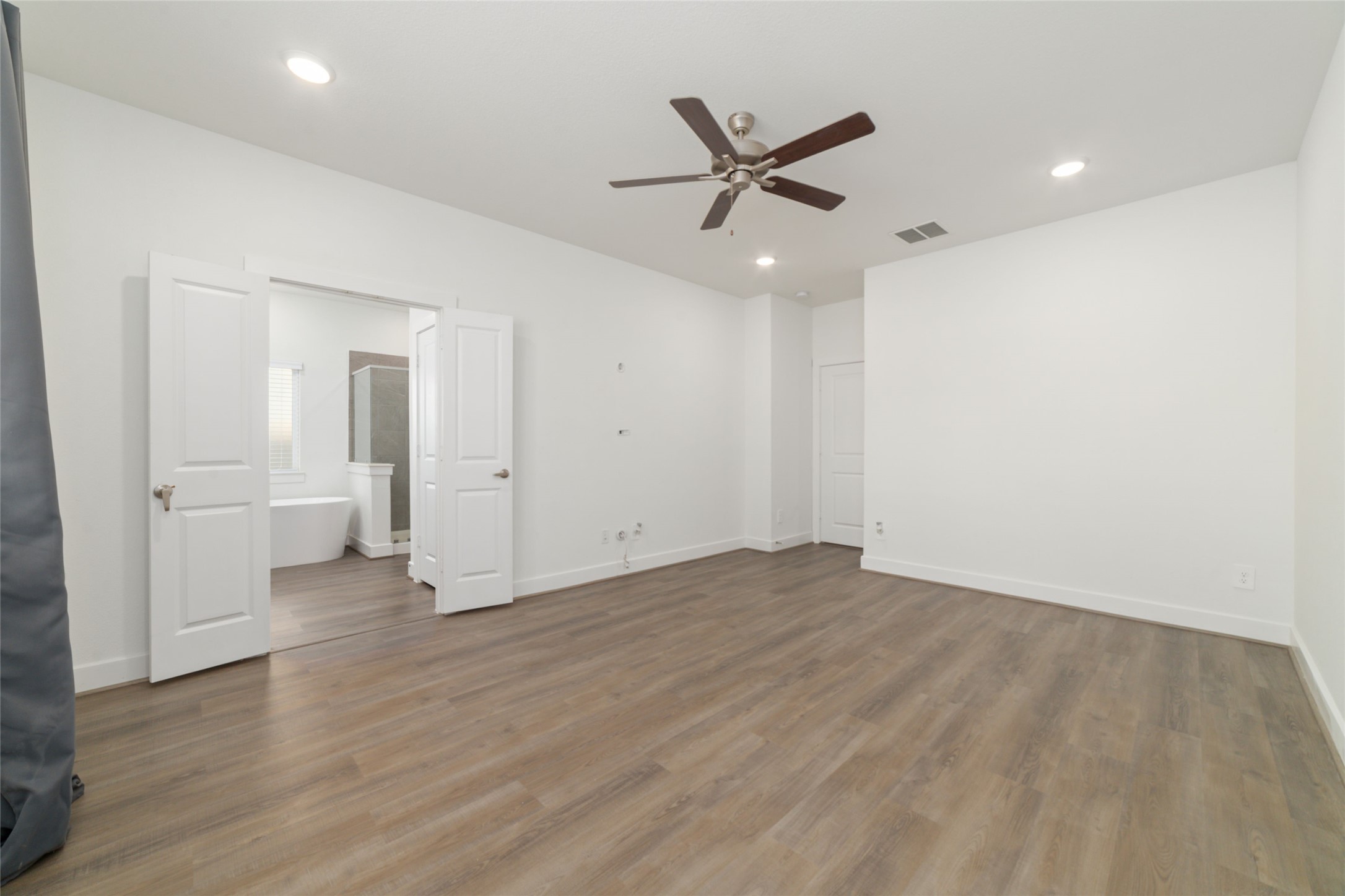 919 Golden Willow Lane Conroe, TX 77304 - Photo 14 of 22