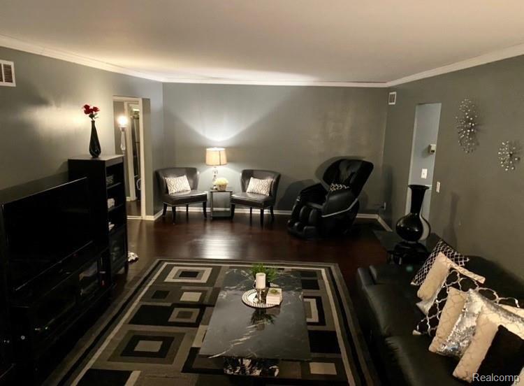 29628 Middlebelt Road, Unit 2703 Farmington Hills, MI 48334 - Photo 9 of 29