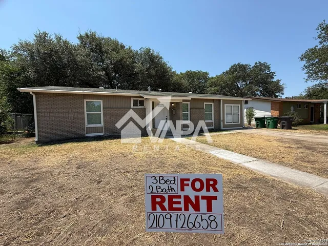 $1,900 | 5014 Benham Drive, San Antonio, TX 78220