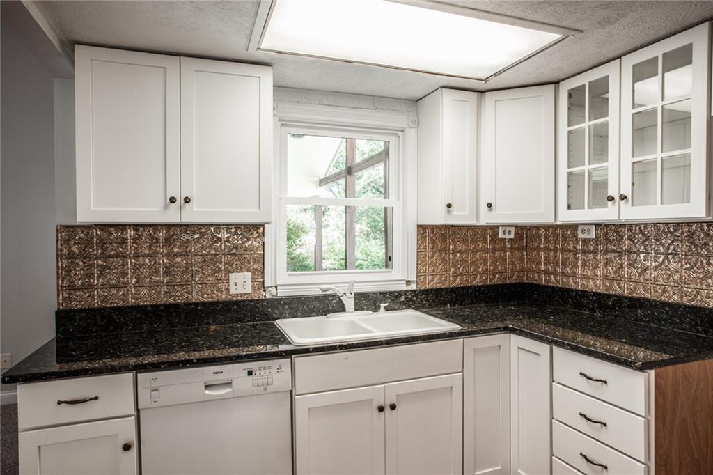 16607 Gray Road Noblesville, IN 46062 - Photo 11 of 35 Gallery Image 11