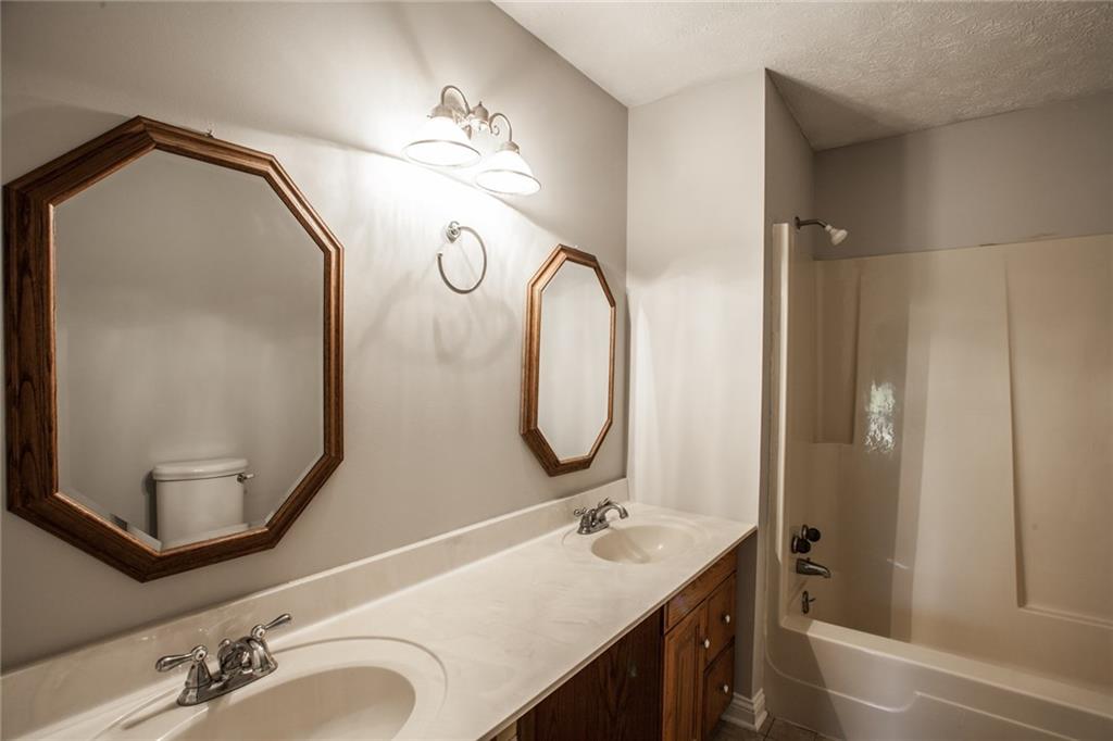 16607 Gray Road Noblesville, IN 46062 - Photo 19 of 35 Gallery Image 19