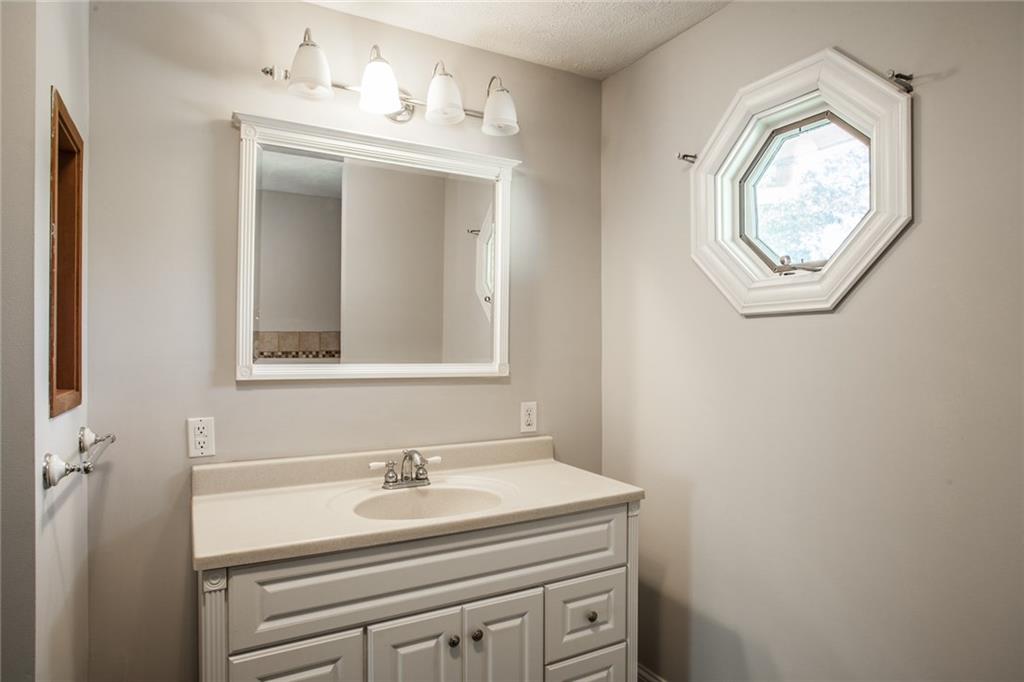 16607 Gray Road Noblesville, IN 46062 - Photo 27 of 35 Gallery Image 27