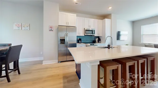 $1,990 | 5016 Central Avenue, Charlotte, NC 28205