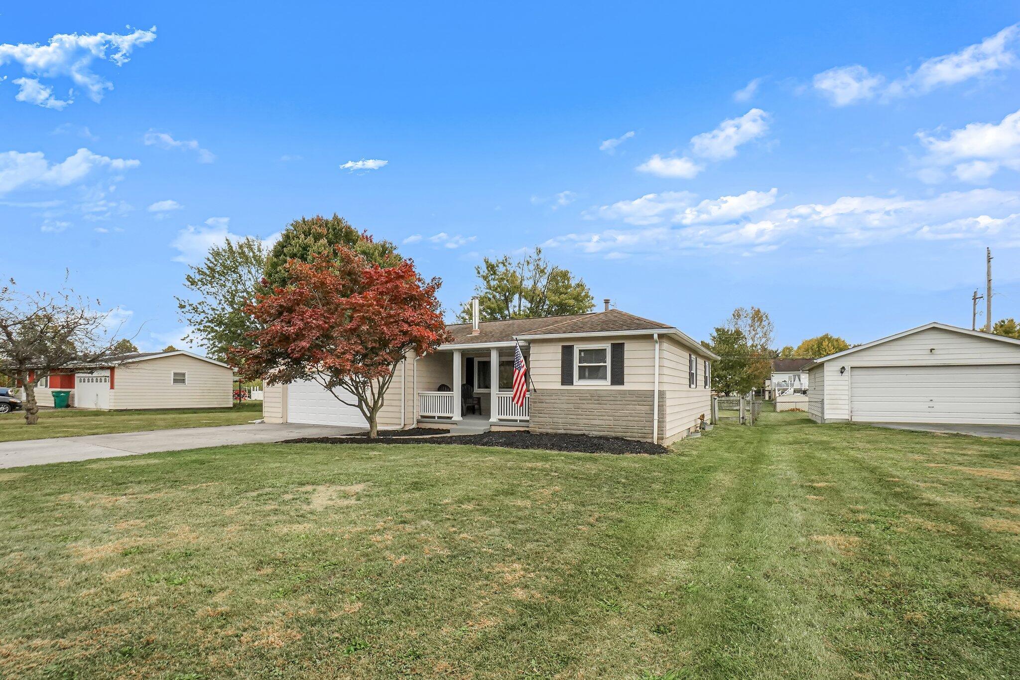 2363 East Howard Road Columbus, OH 43207 - Photo 24 of 24 3-web-or-mls-2363-e-howard-rd