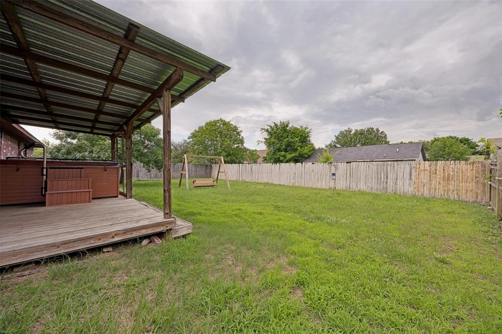 1009 Enlow Circle Commerce, TX 75428 - Photo 23 of 25