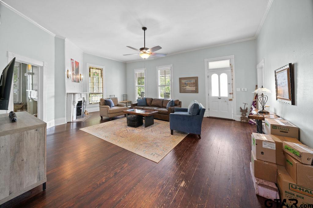 526 West Houston Street Tyler, TX 75702 - Photo 3 of 40