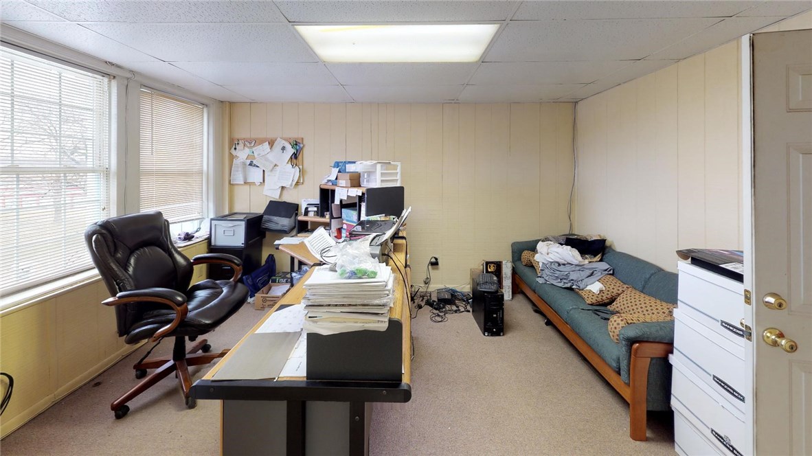 7860 West Ridge Road Fairview, PA 16415 - Photo 23 of 25 Office