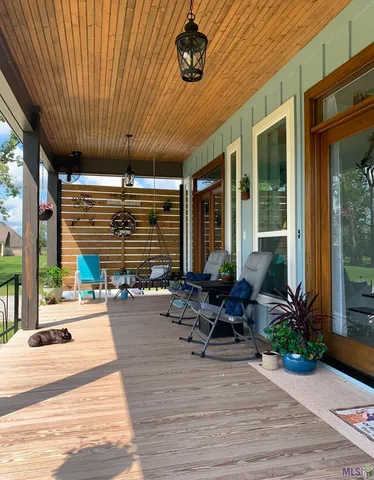 $415,000 | 10082 Swanson Lane, Port Allen, LA 70767