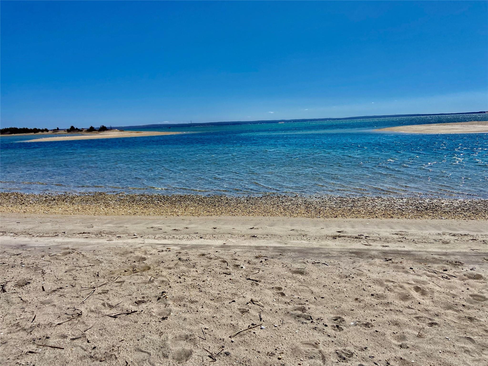 780 Minnehaha Boulevard Southold, NY 11971 - Photo 2 of 23 Community beach