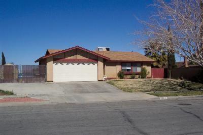 1111 Dianron Road Palmdale, CA 93551 - Photo 1 of 4 Primary Photo