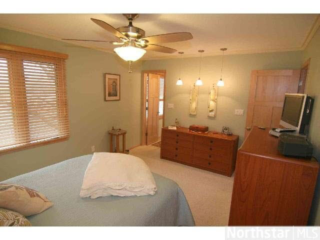 7915 Island Road Eden Prairie, MN 55347 - Photo 14 of 18