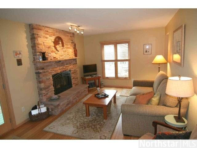 7915 Island Road Eden Prairie, MN 55347 - Photo 8 of 18
