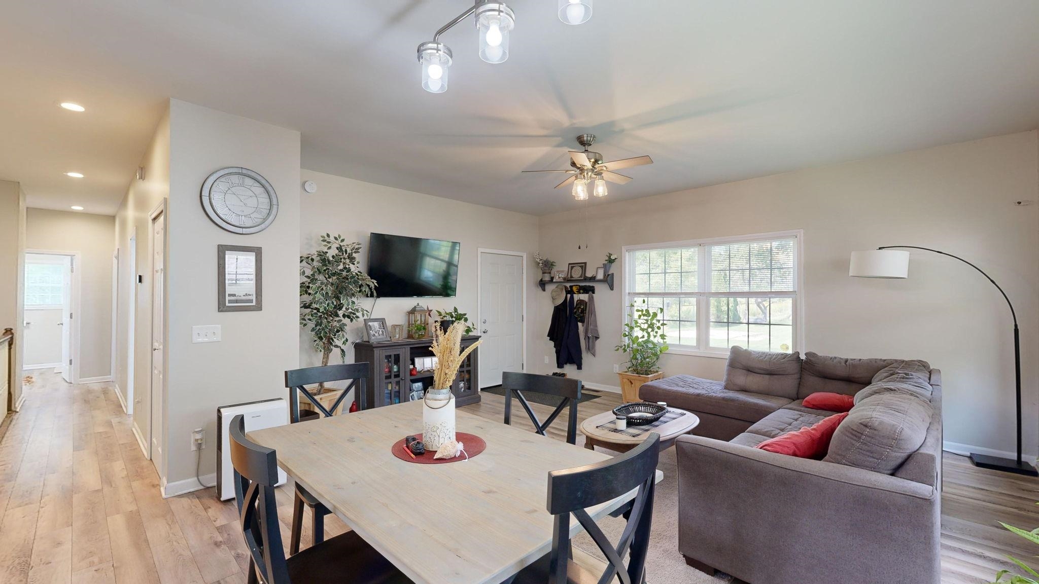 4478 West Stanley Road Mount Morris, MI 48458 - Photo 10 of 56 50153169-a1258753-4e9f-47f7-afb4-1d1d212f0c44.JPG