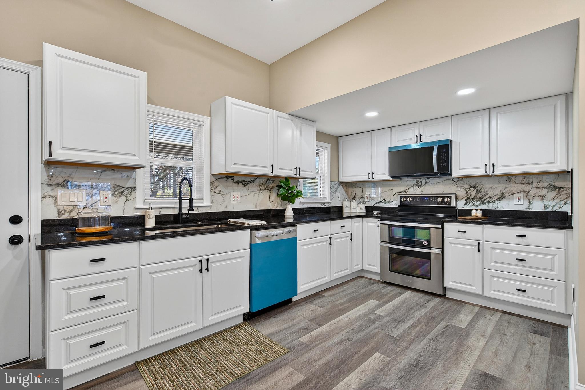 7631 Old Battle Grove Road Baltimore, MD 21222 - Photo 14 of 36