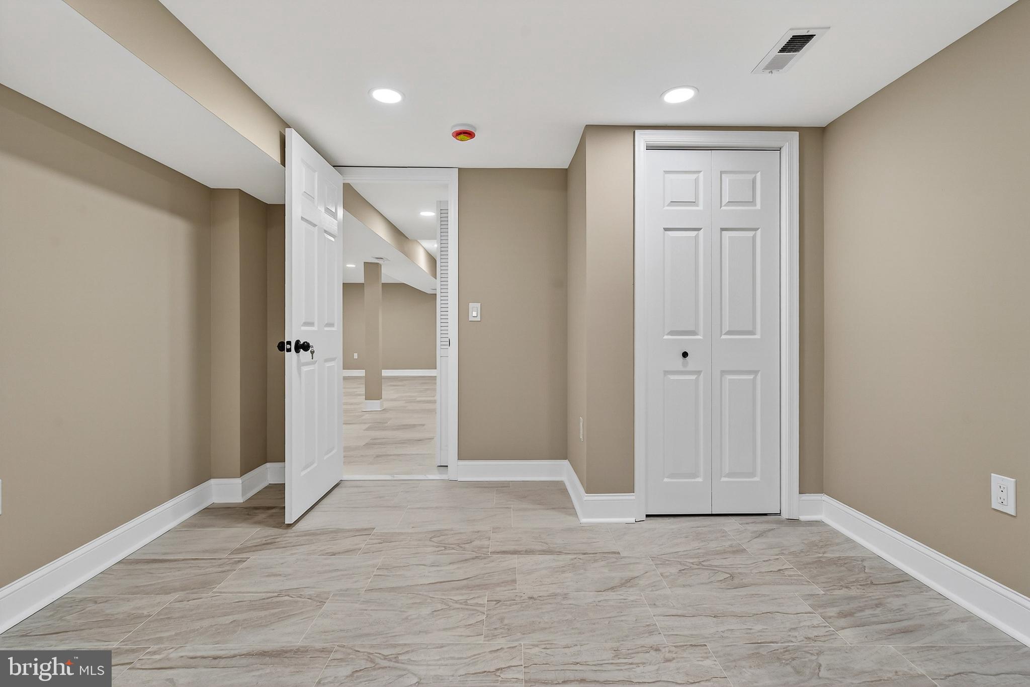 7631 Old Battle Grove Road Baltimore, MD 21222 - Photo 22 of 36