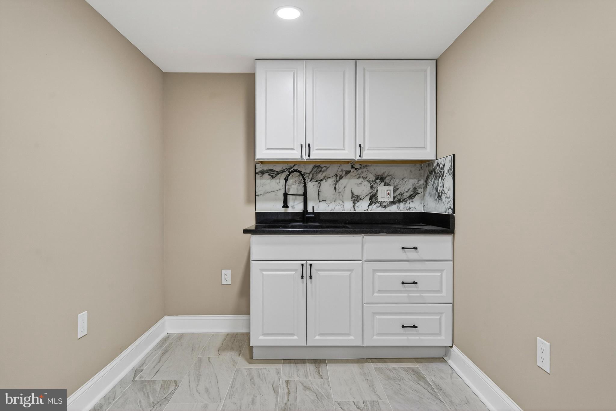 7631 Old Battle Grove Road Baltimore, MD 21222 - Photo 27 of 36