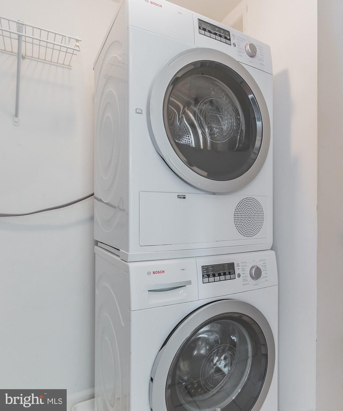 1515 South Arlington Ridge Road, Unit 704 Arlington, VA 22202 - Photo 23 of 38 Laundry Room