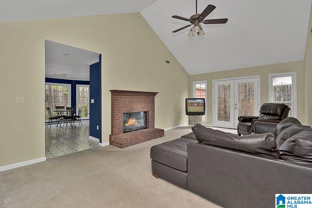 408 Aviation Road Southeast Bessemer, AL 35022 - Photo 5 of 26