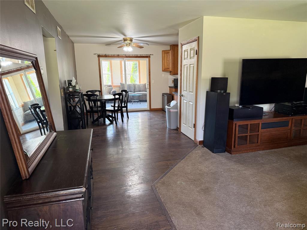4976 Schott Road Mayville, MI 48744 - Photo 4 of 36 Gallery Image 4