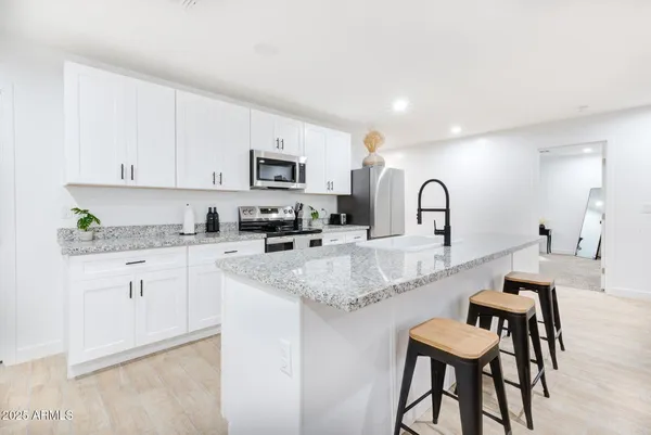 $2,500 | 341 South Mountain Road, Unit LOT 1, Apache Junction, AZ 85120