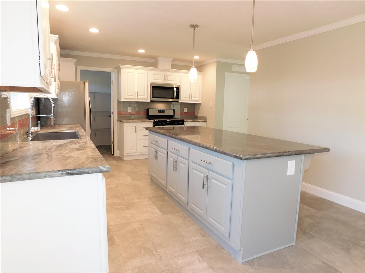 23 Stoneledge Road North Hampton, NH 03862 - Photo 21 of 24