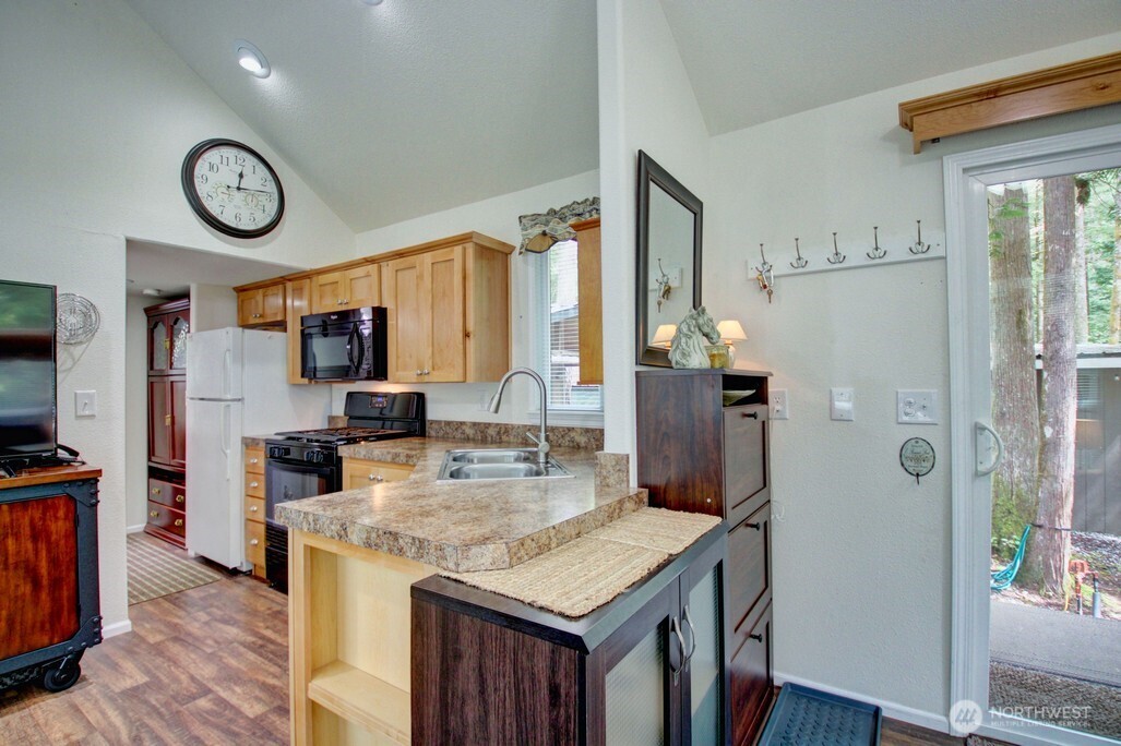 33-2 Wilderness Way Maple Falls, WA 98266 - Photo 9 of 34